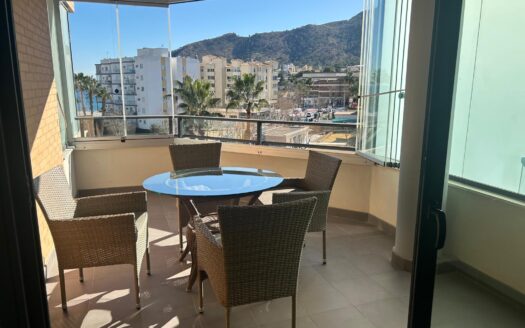 Apartamento en venta en El Albir – Vistas al mar y a la montaña